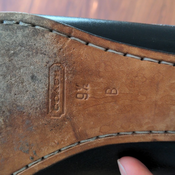 Coach Black Calf leather mules with horse bit hardware, size 9.5 - Picture 5 of 12